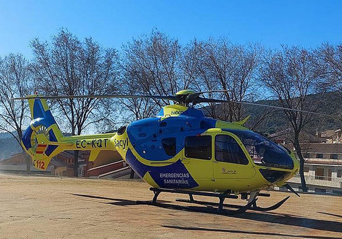 Imagen de archivo de un helicóptero medicalizado