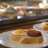 El cojonudo y la cojonuda, la pareja que reina en el tapeo de Burgos