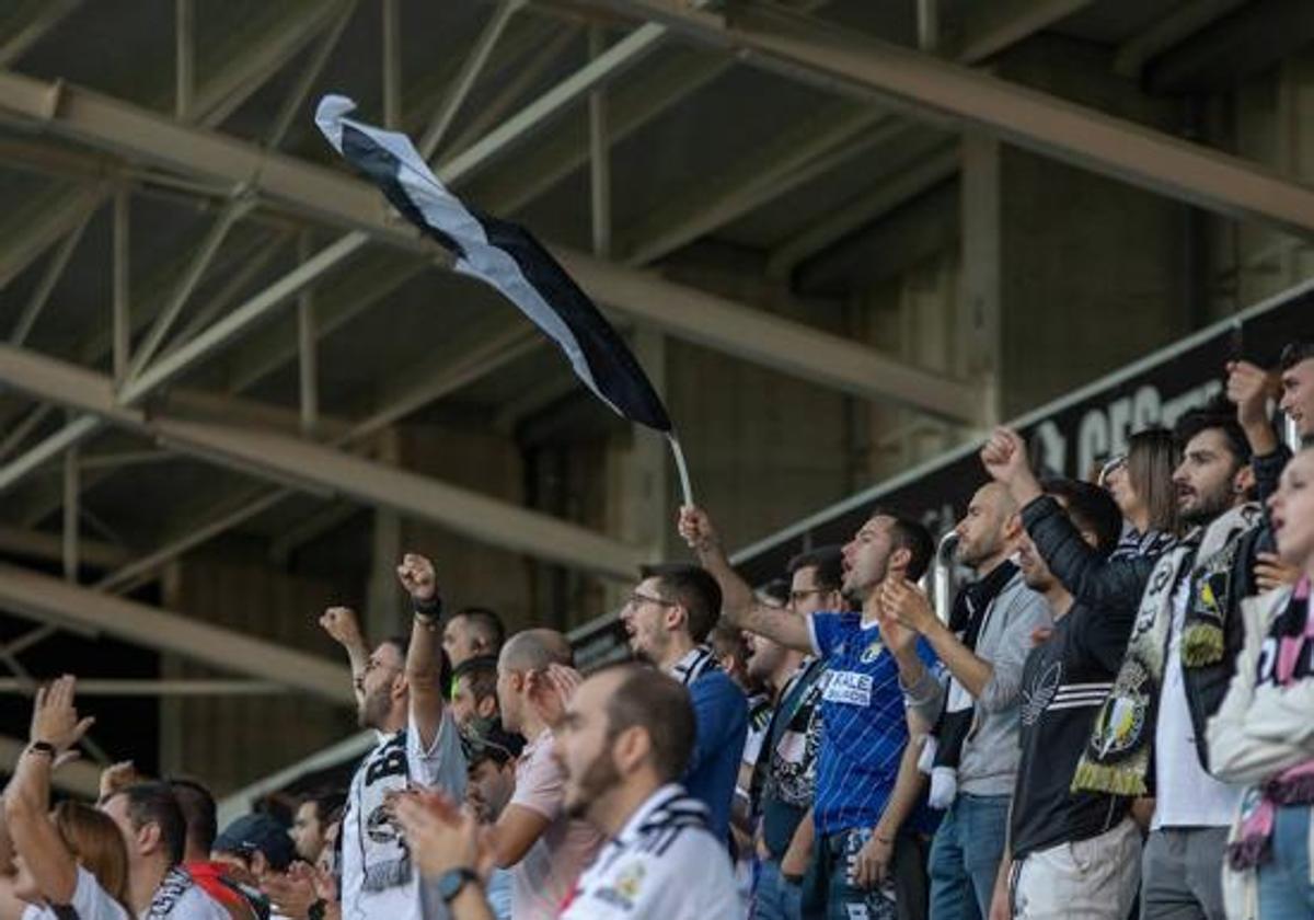 La afición del Burgos volverá a acompañar al equipo.