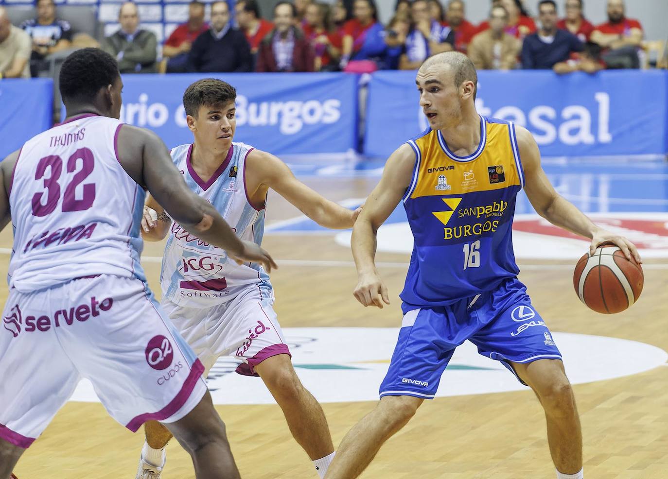 La victoria del San Pablo Burgos frente al Lleida, en imágenes