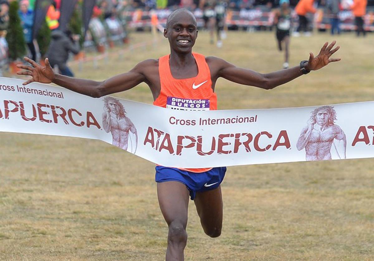 Jakop Kiplimo, en el 2018, cuando ganó la prueba burgalesa.