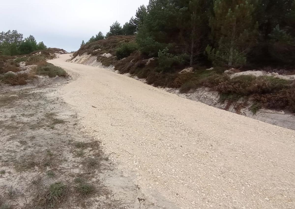 Imagen secundaria 1 - Obras realizadas en estos cuatro meses en Pedrosa de Valdelucio. 