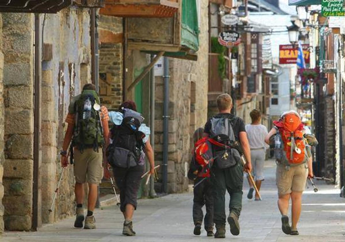 Peregrinos en el Camino de Santiago.