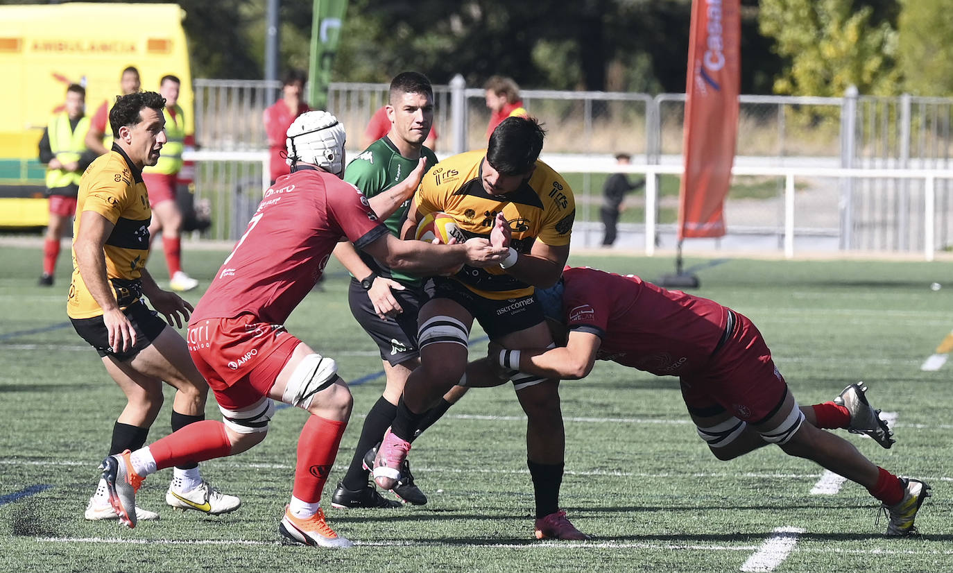 El Recoletas Burgos Caja Rural impone su ley en San Amaro