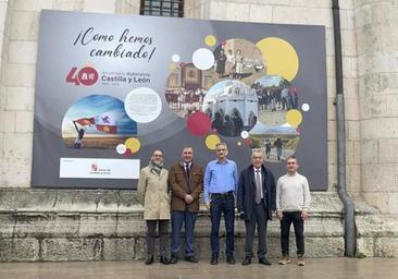 Burgos acoge la exposición '¡Cómo hemos cambiado!' 40 años de autonomía de Castilla y León