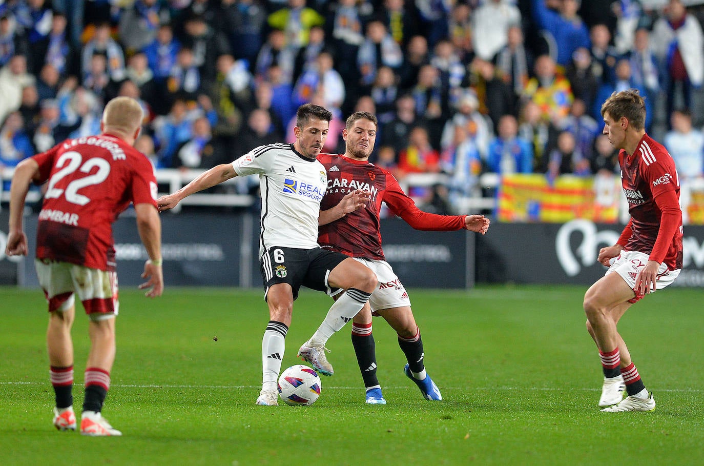 El empate del Burgos CF frente al Zaragoza, en imágenes