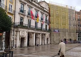 El Ayuntamiento de Burgos ha solicitado 117.000 euros para contratar a cinco jóvenes desempleados.