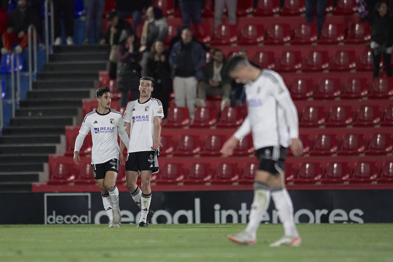 El Burgos CF se desdibuja en Elda