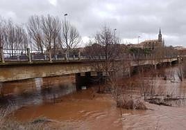 Imagen de archivo de una crecida del Arlanza.