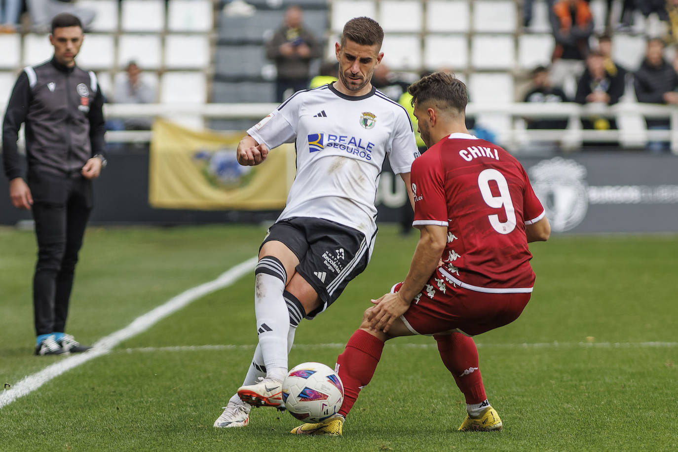 El Burgos CF tira de orgullo para tumbar al Alcorcón