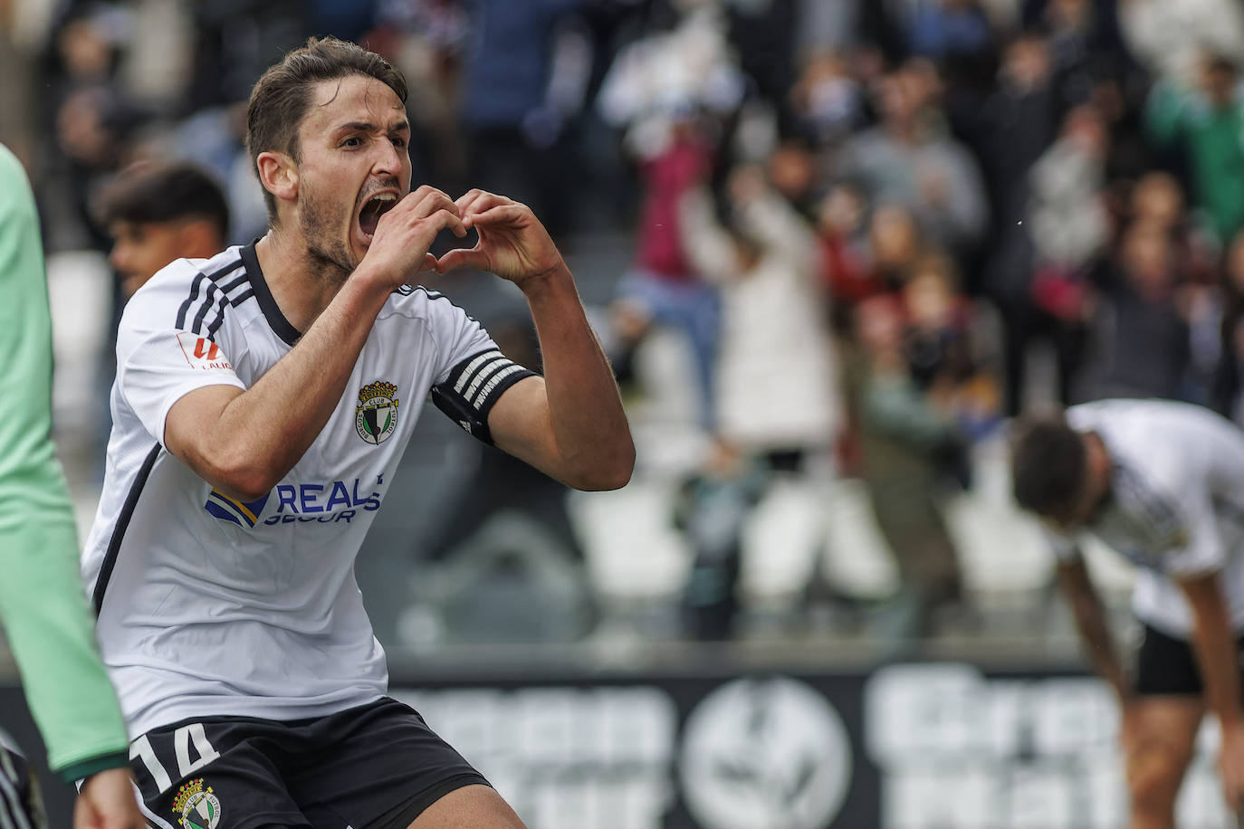 El Burgos CF tira de orgullo para tumbar al Alcorcón