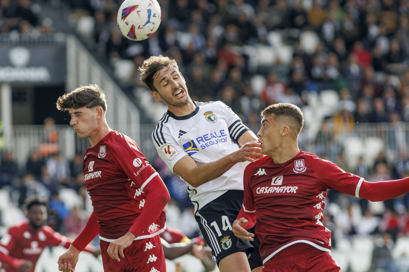 El Burgos CF tira de orgullo para tumbar al Alcorcón