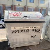 Oleada de pintadas en el centro de Burgos contra la clase política