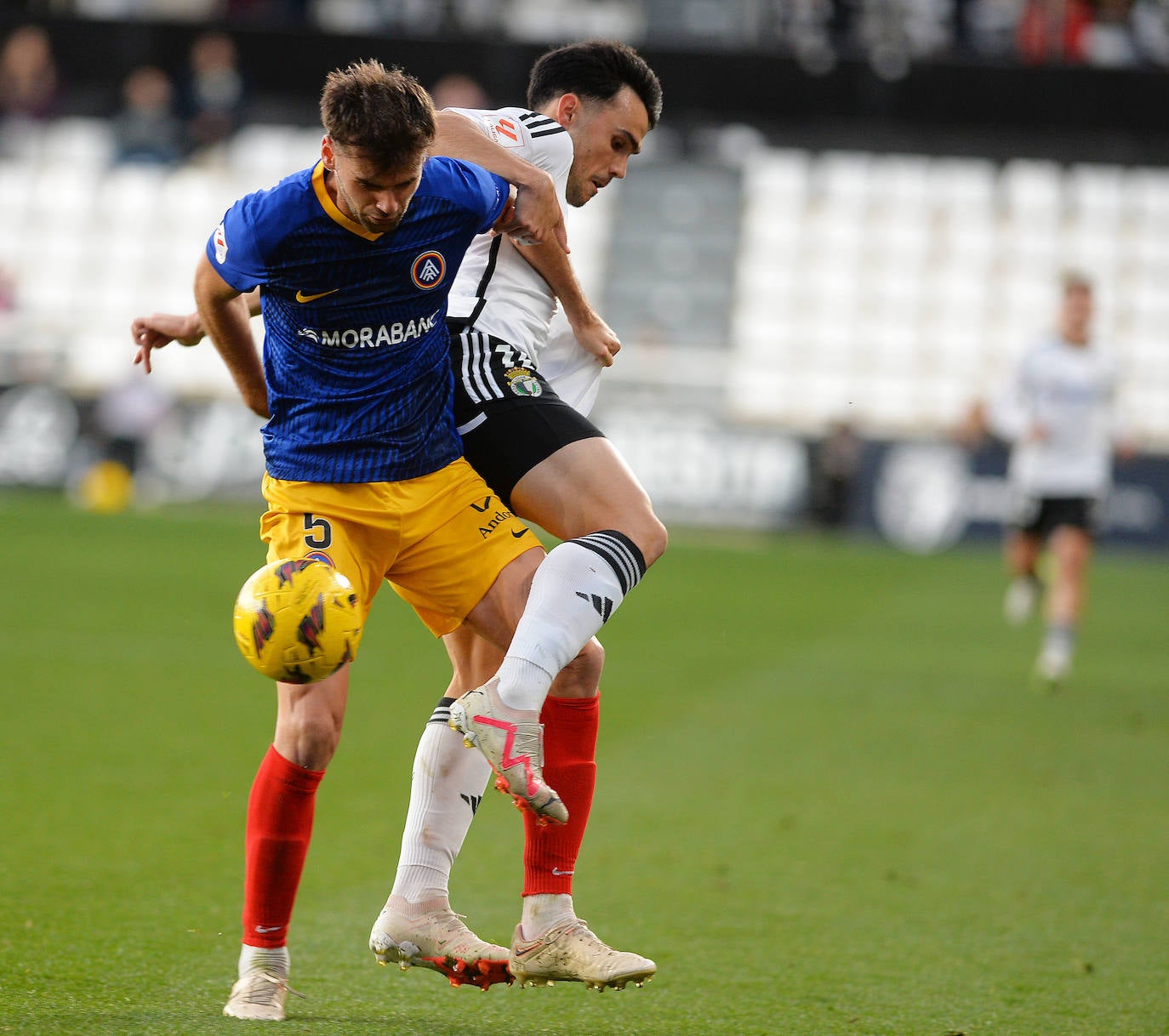 El Burgos CF no puede pasar del empate ante el Andorra