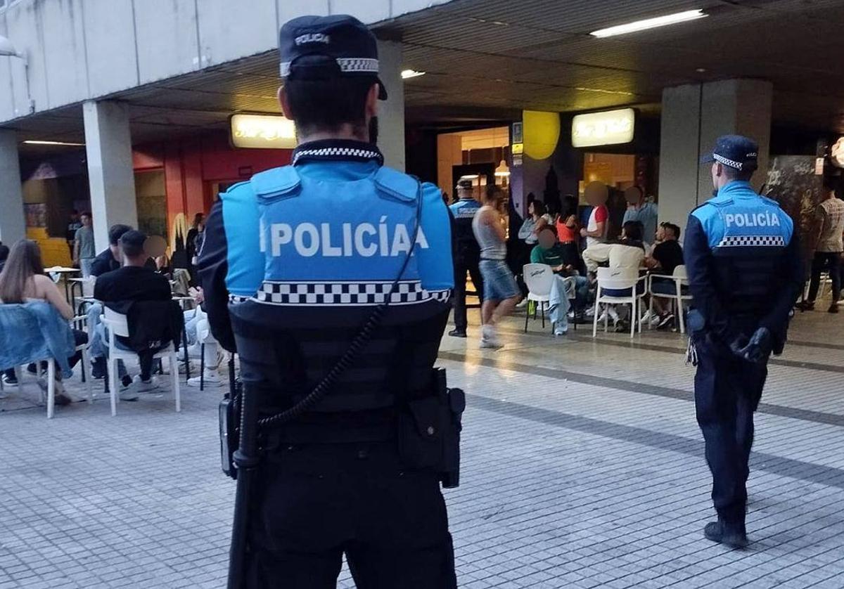 Agentes de la Policía Local, de Burgos.