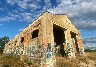 Adif descarta la cesión del antiguo campo de concentración de Aranda