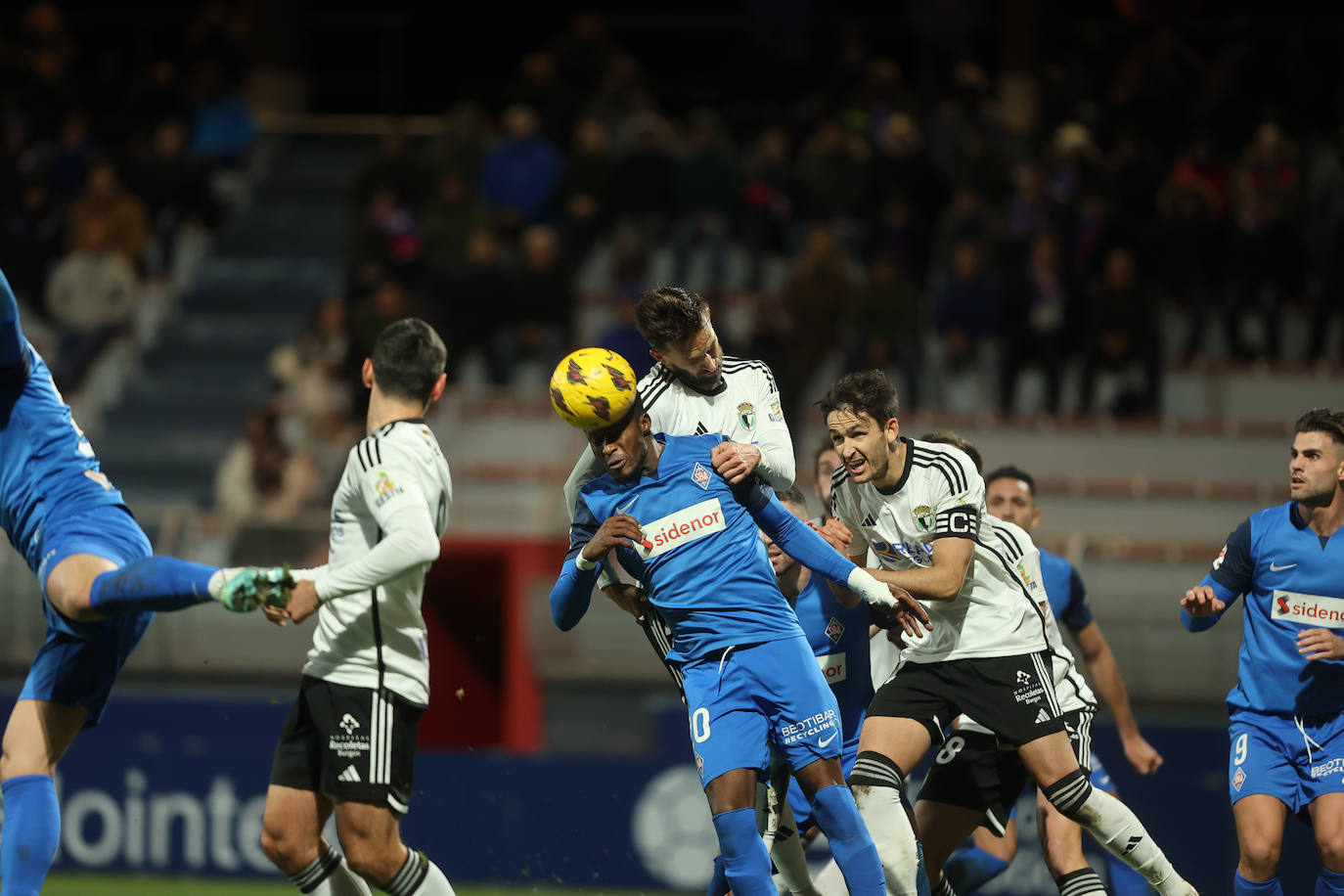 La primera victoria del Burgos CF a domicilio, en imágenes