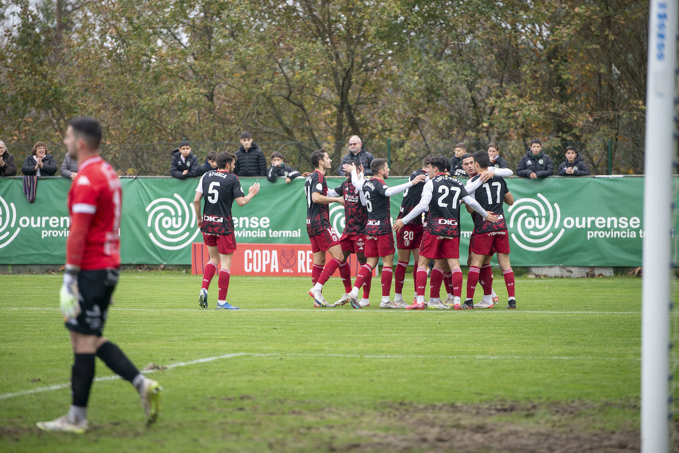 El pase del Burgos CF a dieciseisavos de Copa, en imágenes