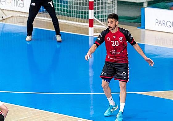 Toni Alegre en un encuentro con el UBU San Pablo Burgos.