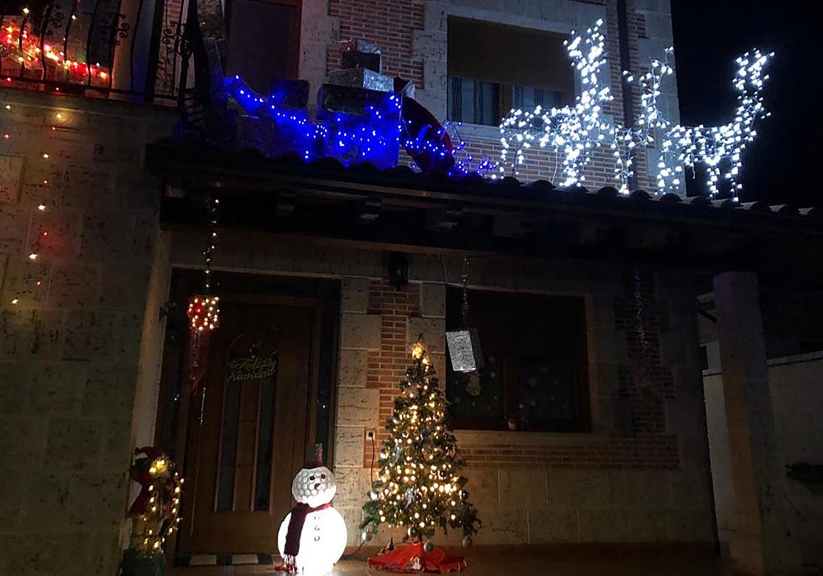 Las casas de Melgar se decoran para celebrar una ruta por balcones y fachadas decorados.