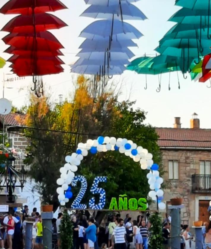 Imagen secundaria 2 - Las actividades organizadas por la asociación cuentan con numerosa participación. 