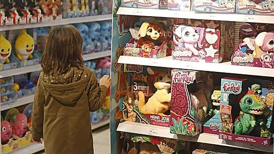Los burgaleses se dejan más de 250 euros en regalos de Navidad