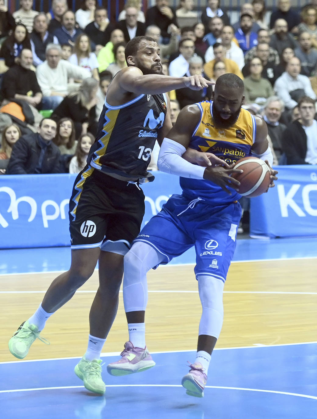 El partido del San Pablo Burgos frente al Estudiantes, en imágnes