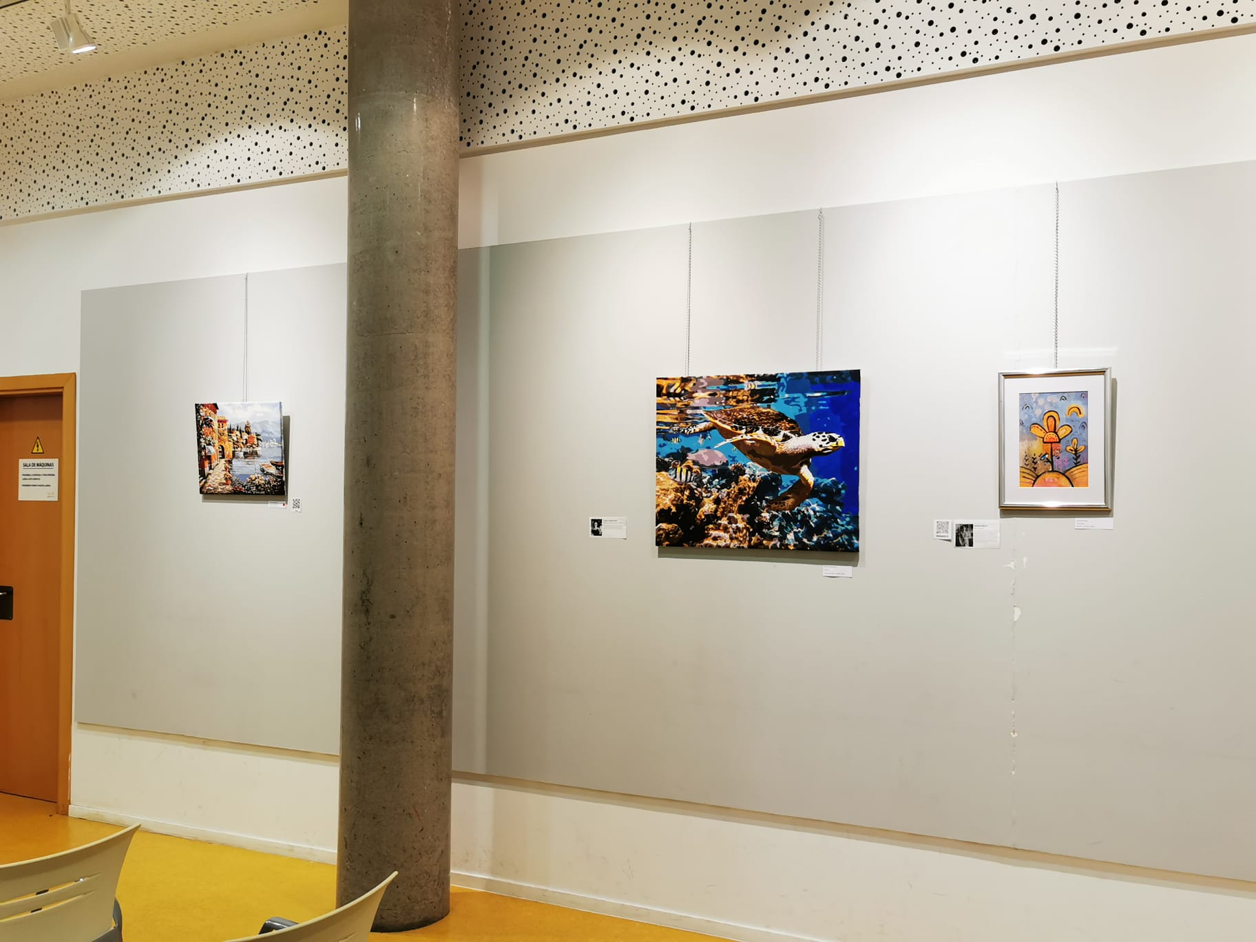 Fotos: Artistas ucranianos exponen en la Biblioteca Miguel de Cervantes de Burgos