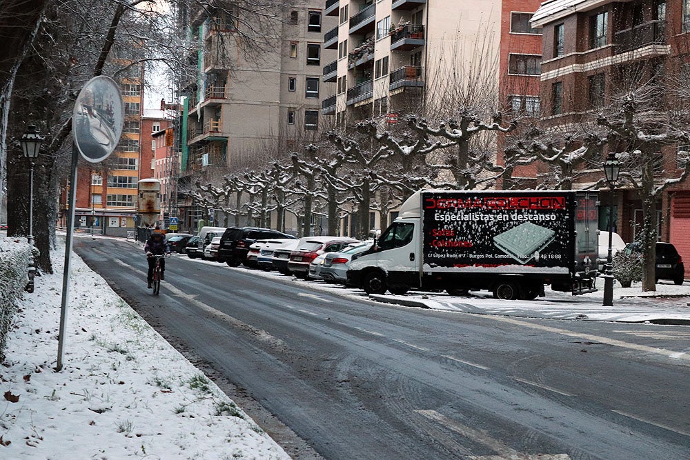 Fotos: La nieve llega a Burgos