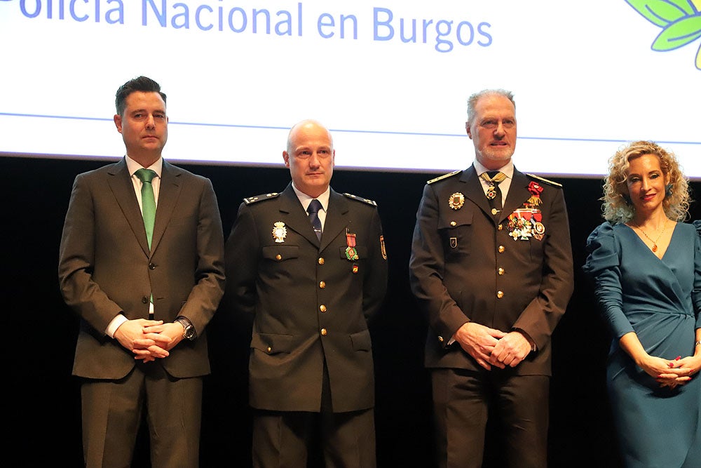 Fotos: La Policía Local de Burgos entrega distinciones y reconocimientos por el Patrón de 2023