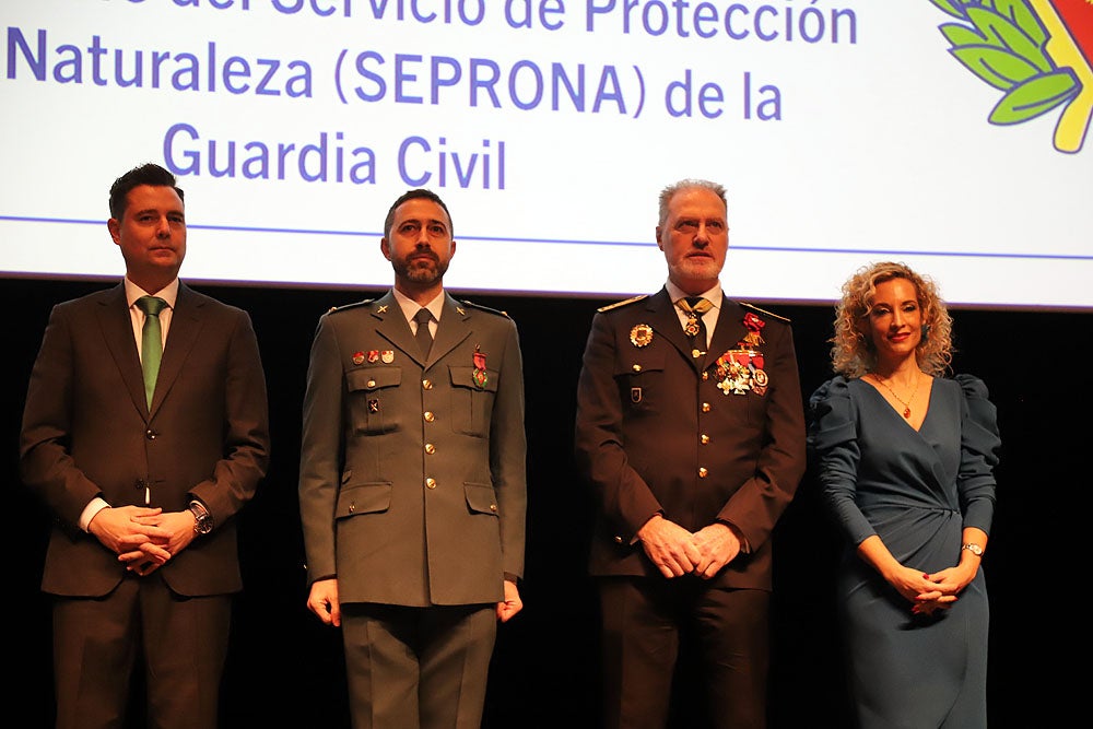 Fotos: La Policía Local de Burgos entrega distinciones y reconocimientos por el Patrón de 2023