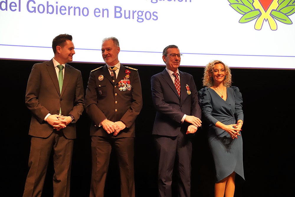 Fotos: La Policía Local de Burgos entrega distinciones y reconocimientos por el Patrón de 2023