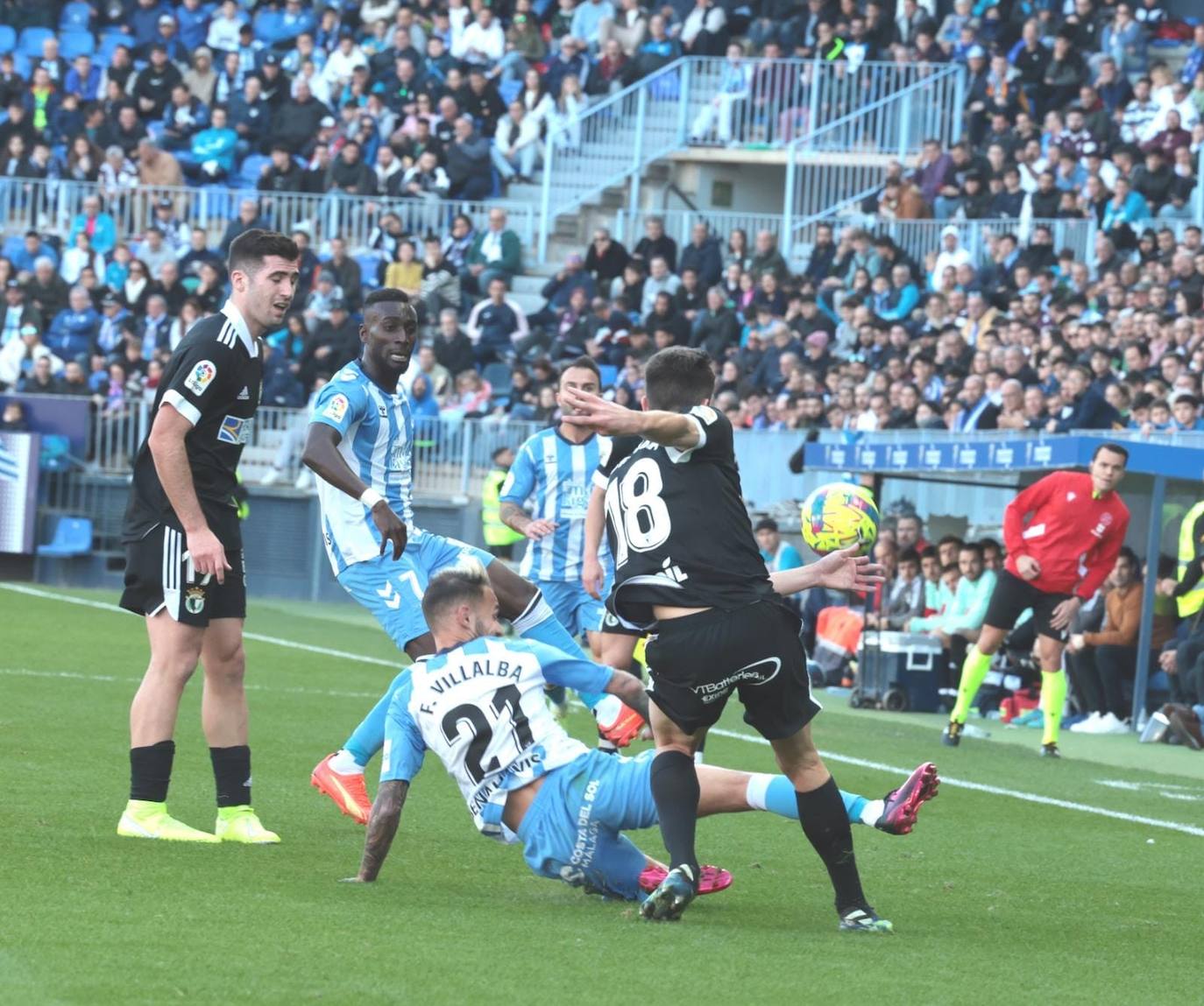 Imágenes del empate entre el Málaga CF y el Burgos CF disputado en La Rosaleda