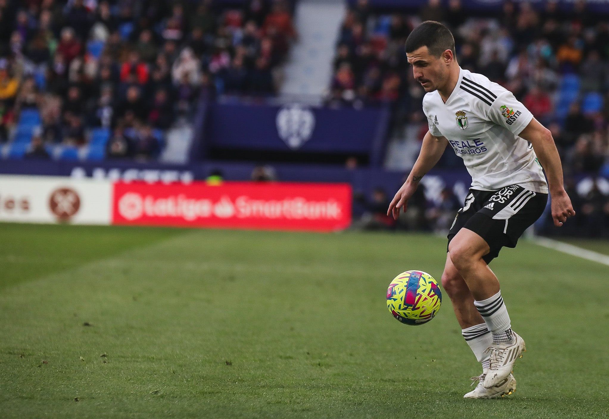 Fotos: El Burgos CF cae ante el Levante UD