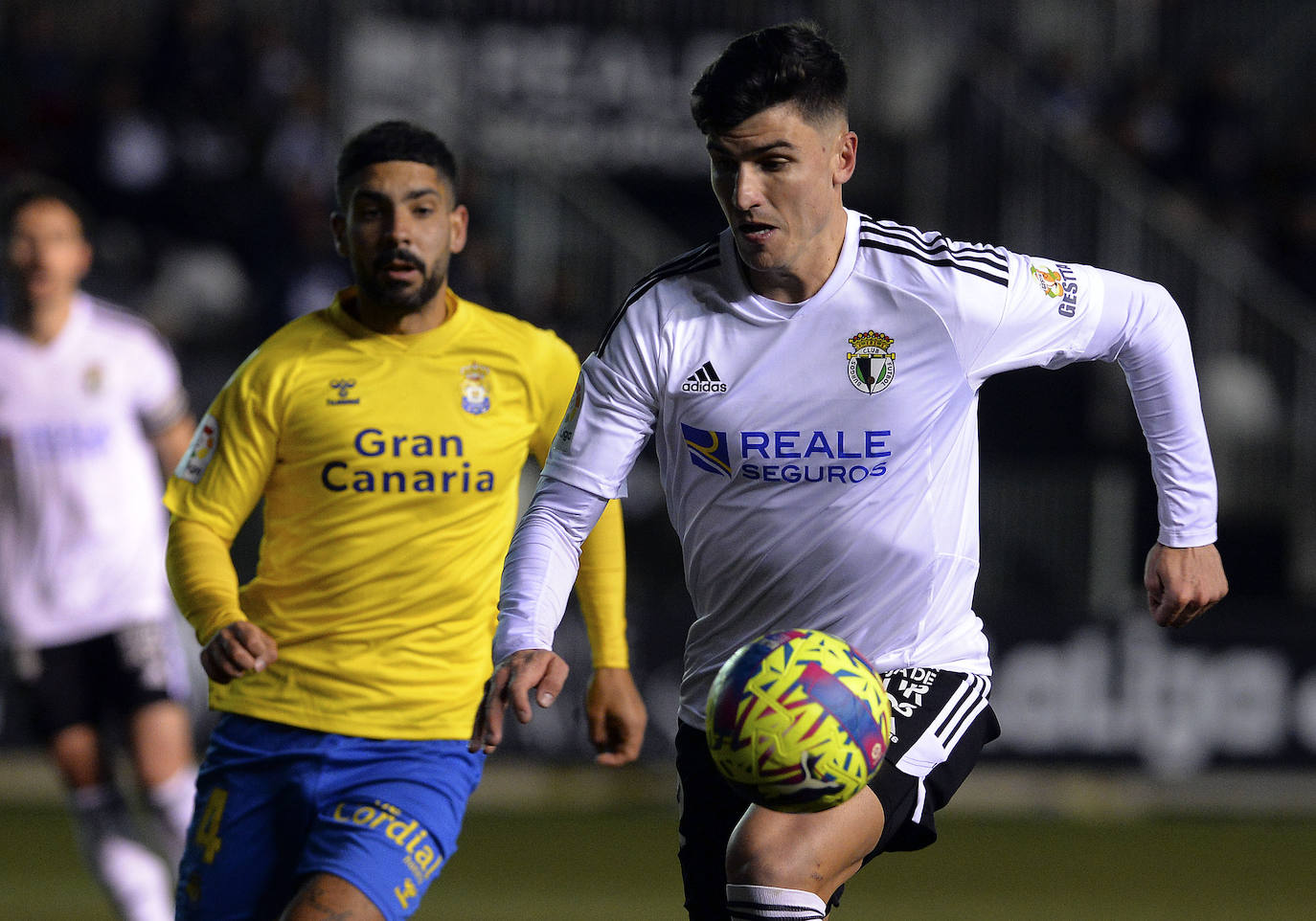 Imágenes del empate entre el Burgos CF y la UD Las Palmas este lunes en El Plantío