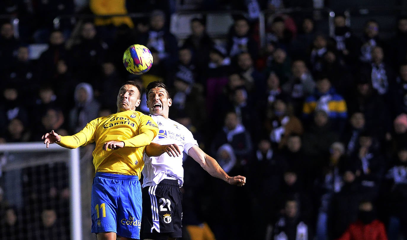 Imágenes del empate entre el Burgos CF y la UD Las Palmas este lunes en El Plantío