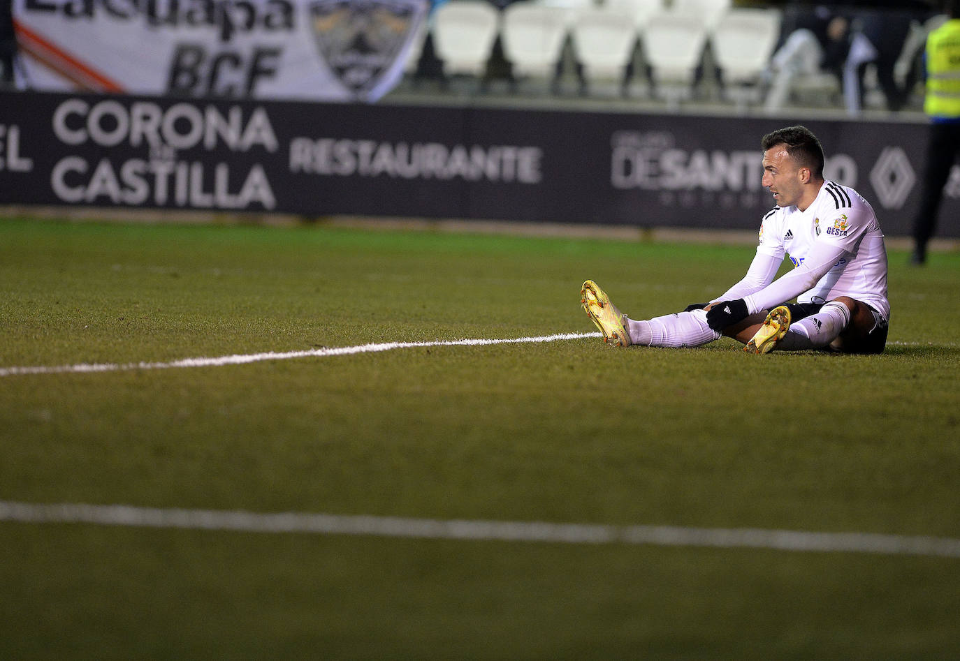 Imágenes del empate entre el Burgos CF y la UD Las Palmas este lunes en El Plantío