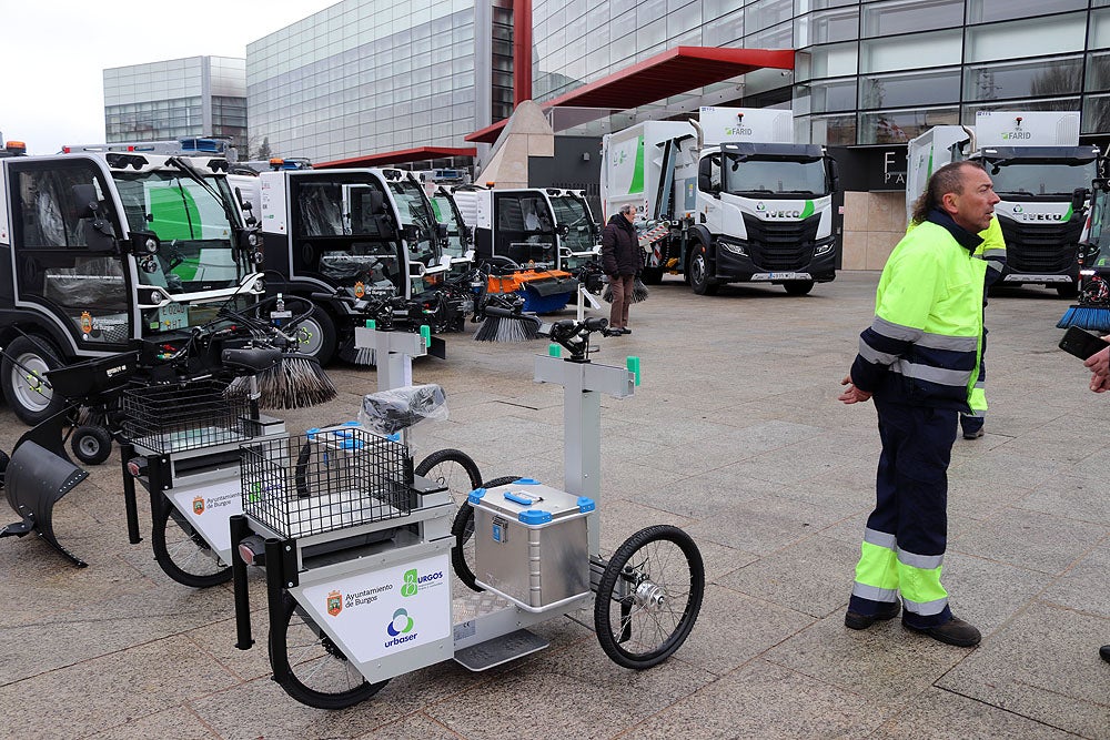 Fotos: Llegan a Burgos los nuevos vehículos para la recogida de basuras y la limpieza viaria