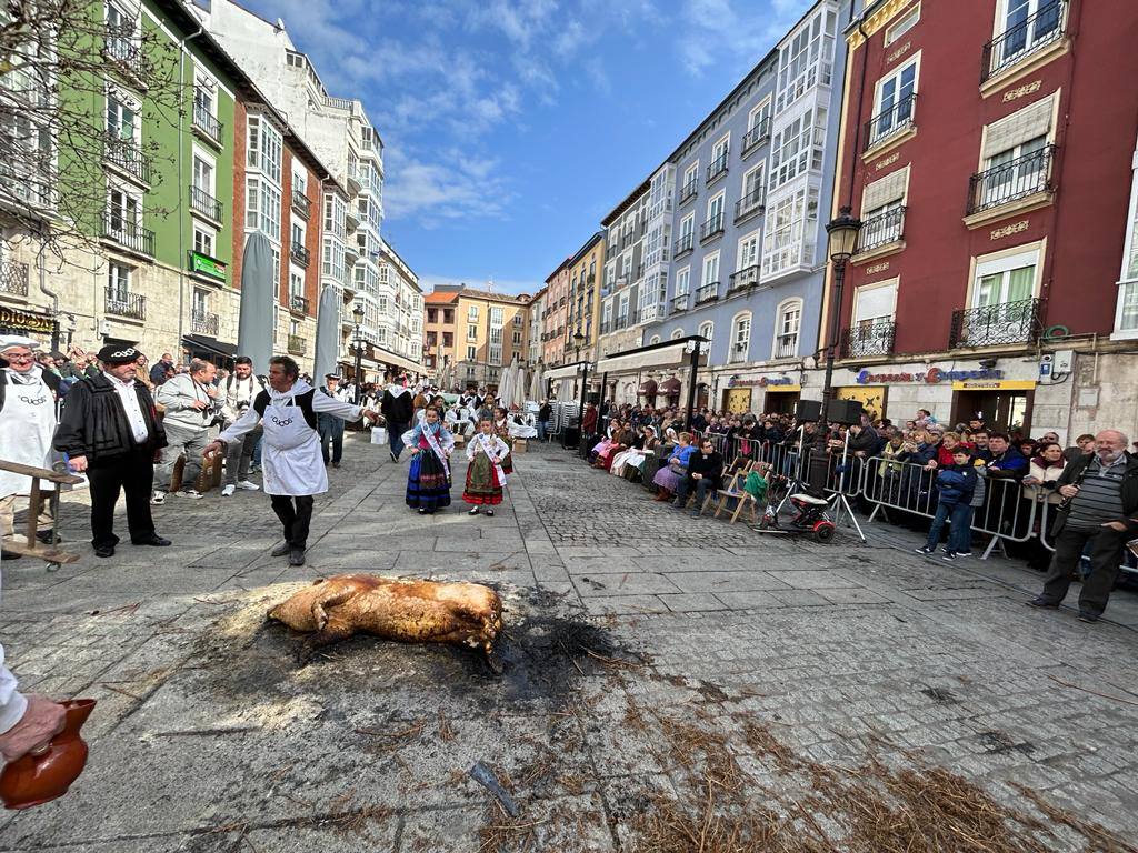 Fotos: Los Cucos retoman la matanza en la plaza de La Flora