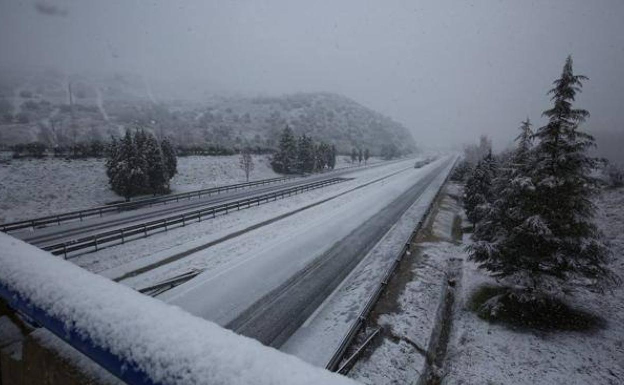 La nieve podría volver a afectar a las carreteras. 