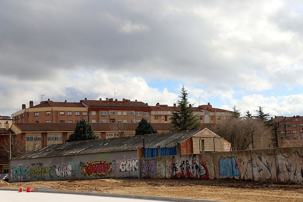 Fotos: Los vecinos de Gamonal piden mantenimiento, aparcamientos e instalaciones deportivas