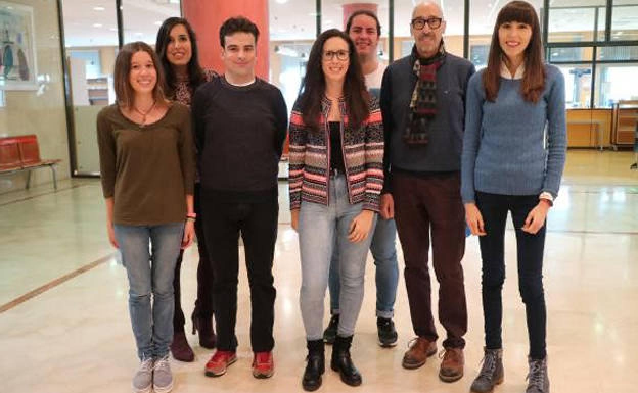 Integrantes del grupo de investigación Nuevos Materiales Heterocíclicos y Química Supramolecular (SUPRABUR). 
