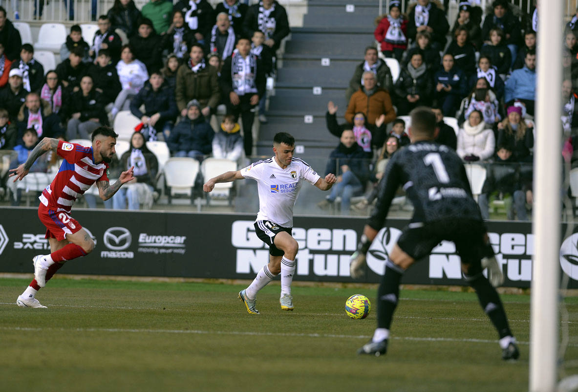 Imágenes de la derrota del Burgos CF ante el Granada CF este sábado en El Plantío