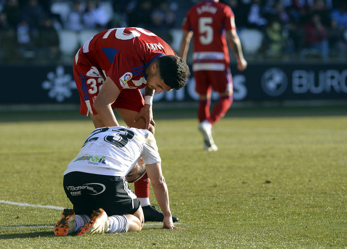 Imágenes de la derrota del Burgos CF ante el Granada CF este sábado en El Plantío