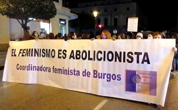 Coordinadora Feminista de Burgos: «Se están haciendo el nombre del feminismo políticas que no son feministas»