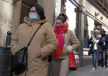 Sanidad impondrá la mascarilla a las comunidades en hospitales y centros de salud