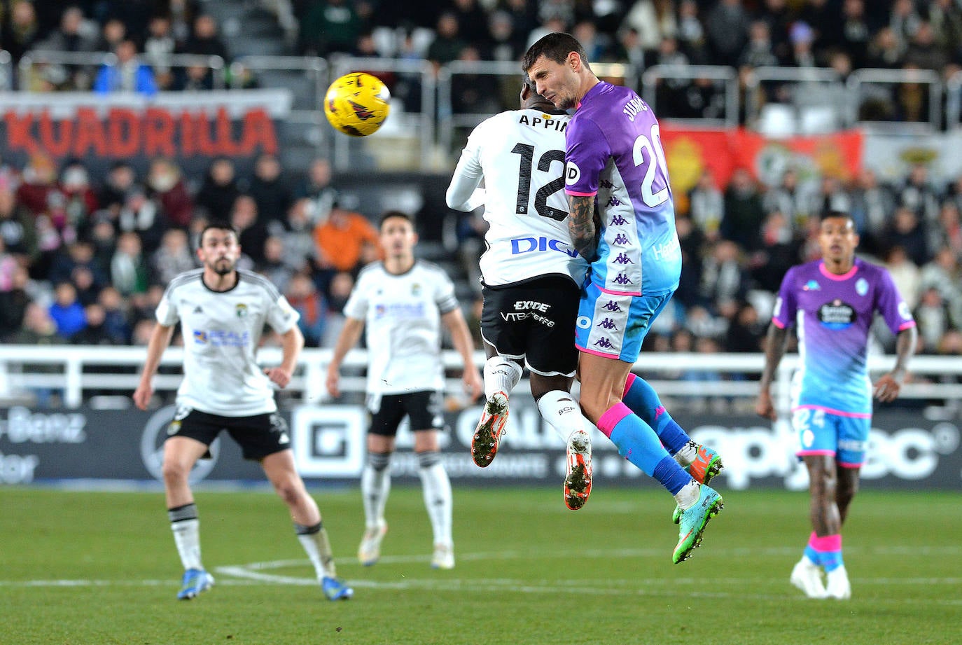 La victoria del Burgos CF en el derbi castellano, en imágenes