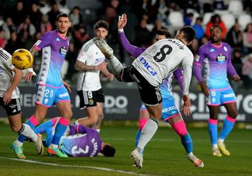 El Burgos CF, el equipo que más goles marca en saques de banda