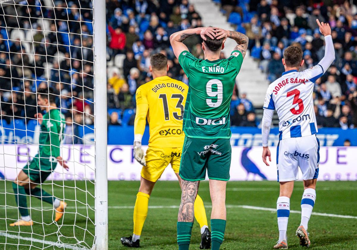 El Burgos CF cayó ante el líder en Butarque.