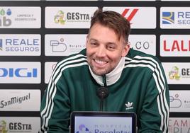 Michu durante la rueda de prensa de valoración del mercado invernal.